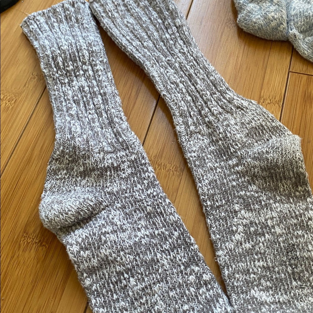 Final price ⭐️Nice Winter sock bundle 3 pair - Picture 4 of 5